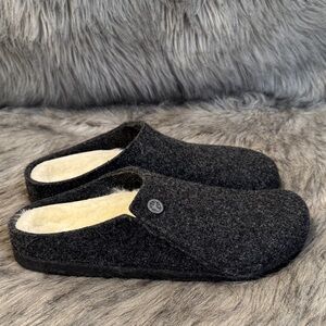 Birkenstock Wool Slippers with White Lining Size 9